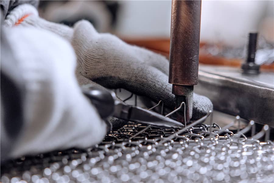 metal-conveyor-belts-2